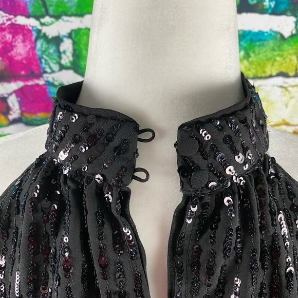 NWT~White House Black Market Sequined Top - Picture 4 of 7